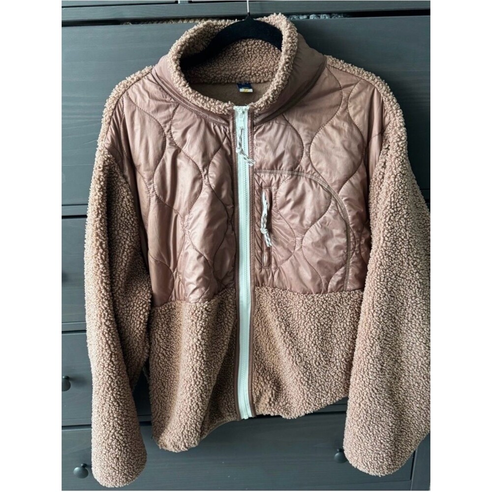 Old Navy Beige Sherpa Zip up Jacket XL